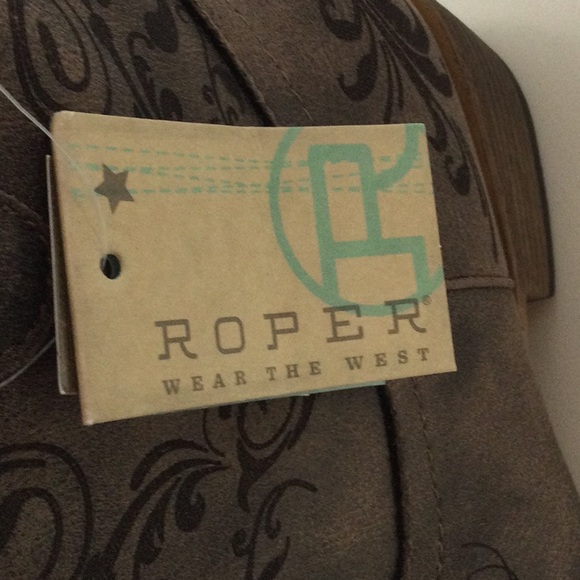 Roper Brown Western Boots with Embroidery - Picture 3 of 10